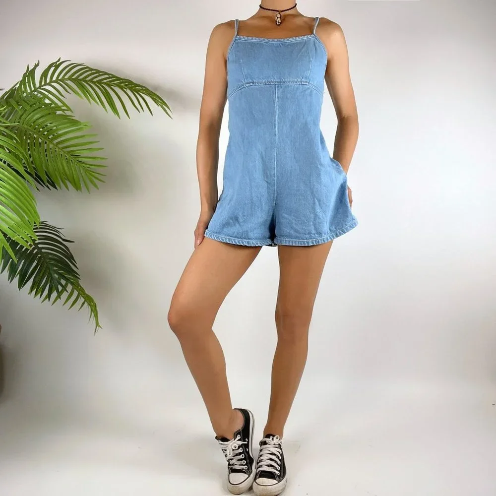 Urban Outfitter BDG Blue Jean Casual Indie Grunge Denim Shorts Romper / Size: 4 - Picture 3 of 5